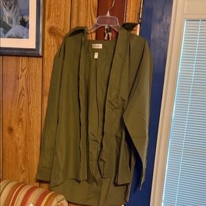 Van Heusen Olive Button-Up Shirt